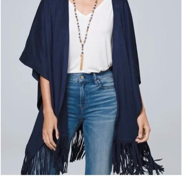 White House Black Market Navy faux suede fringed ruana wrap Poncho SZ O/S Boho - Picture 3 of 10